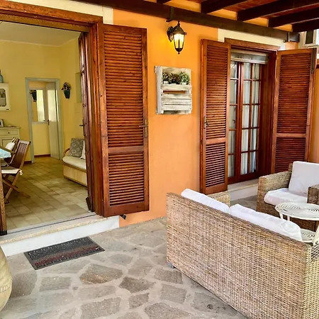 App Emily By La Via Del Mare Viaggi E Vacanze Apartment *