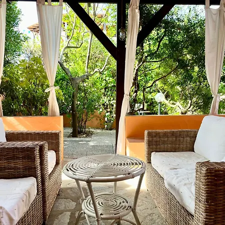 App Emily By La Via Del Mare Viaggi E Vacanze Apartment Villasimius